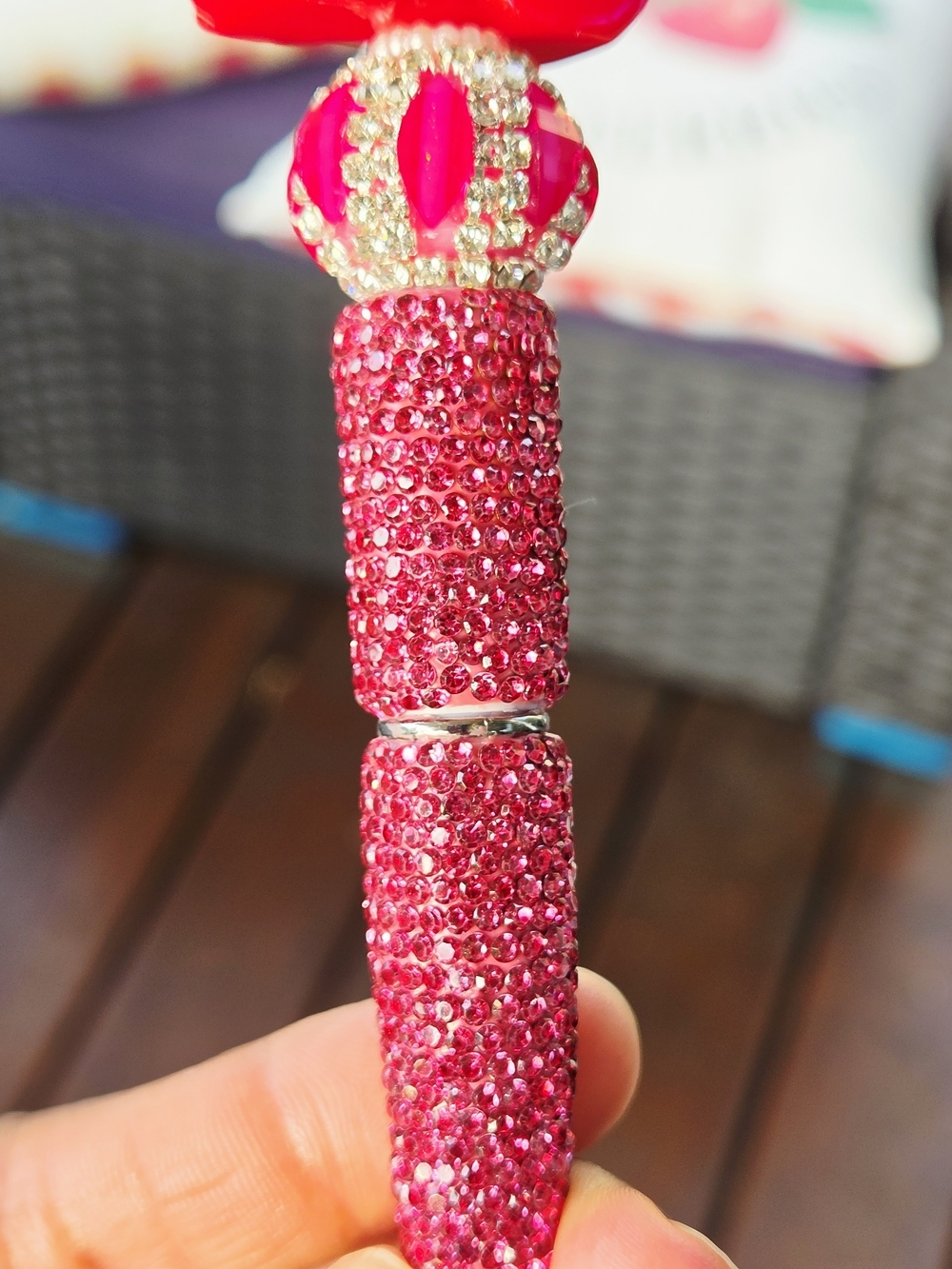 Hello Kitty Pink Rhinestone Bling Pen - Picture 7 of 8